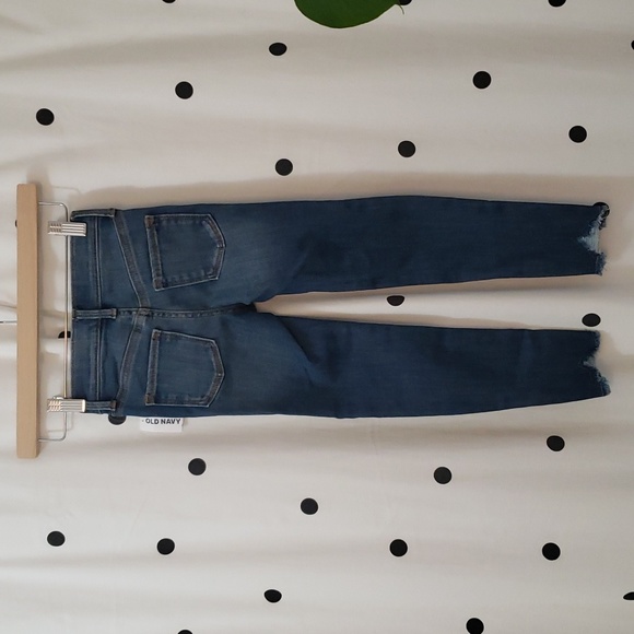 ❤NWT❤ Size 6 Old Navy Jeans - Picture 5 of 5